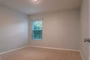 241 N Aberdeenshire Dr, St Johns, FL 32259 - Photo 15