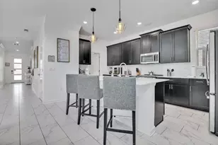 1025 Leader St, Davenport, FL 33896 - Photo 5