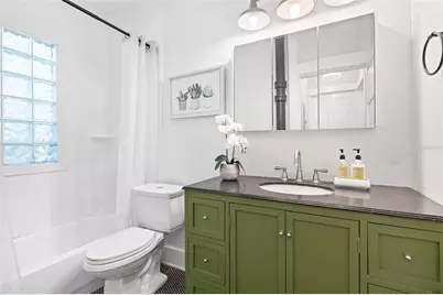 12 N Forest Avenue, Orlando, FL 32803 - Photo 15