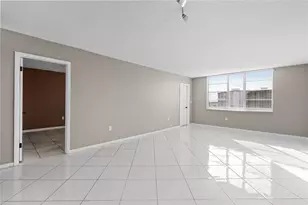 1893 S Ocean Dr, Hallandale Beach, FL 33009 - Photo 9