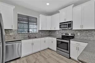 895 Overpool Ave, Davenport, FL 33896 - Photo 15