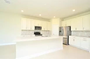 2587 Winter Calm Ln, Kissimmee, FL 34744 - Photo 5