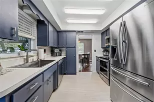 1575 Skyline Dr, Kissimmee, FL 34744 - Photo 9