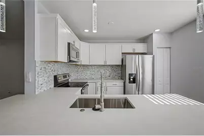 1042 Waterside Drive, Celebration, FL 34747 - Photo 9