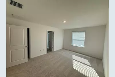 10821 Ironwood Tree Way, San Antonio, FL 33576 - Photo 11