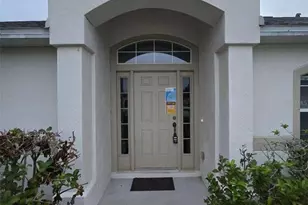 542 Finch Ct, Poinciana, FL 34759 - Photo 3