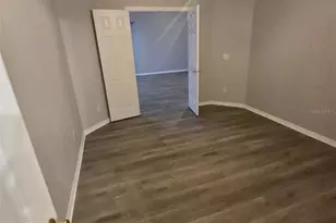 542 Finch Ct, Poinciana, FL 34759 - Photo 17