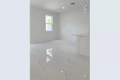 2057 Barroso, Davenport, FL 33837 - Photo 5