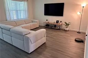 3919 Malawi Trl, Saint Cloud, FL 34772 - Photo 3