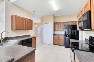 302 Erie Dr, Poinciana, FL 34759 - Photo 11