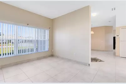 302 Erie Drive, Poinciana, FL 34759 - Photo 7