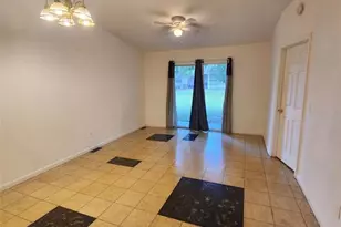 818 Christian Way, Kissimmee, FL 34741 - Photo 3