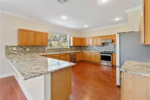 10408 Chorlton Cir, Orlando, FL 32832 - Photo 19