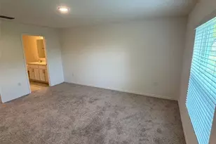 539 Finch Ct, Poinciana, FL 34759 - Photo 15