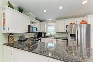 12507 Cortez Road W, Cortez, FL 34215 - Photo 15