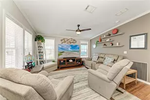 12507 Cortez Road W, Cortez, FL 34215 - Photo 9