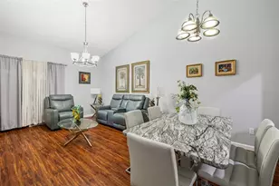 2174 Cypress Bay Blvd, Kissimmee, FL 34743 - Photo 3