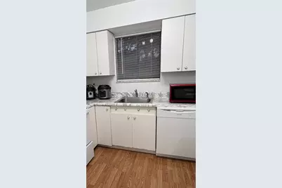 1724 Foxhall Circle #1724, Kissimmee, FL 34741 - Photo 7