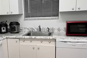 1724 Foxhall Cir, Kissimmee, FL 34741 - Photo 7