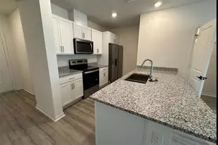 662 Stoney Point Circle, Davenport, FL 33896 - Photo 5