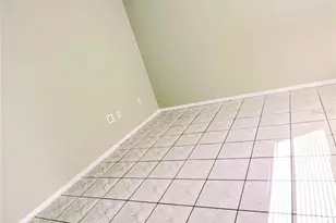 720 Michigan Ct, Saint Cloud, FL 34769 - Photo 5