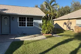 566 Imperial Pl, Kissimmee, FL 34758 - Photo 3