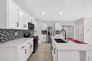 2302 Brassie Ct, Winter Haven, FL 33884 - Photo 7