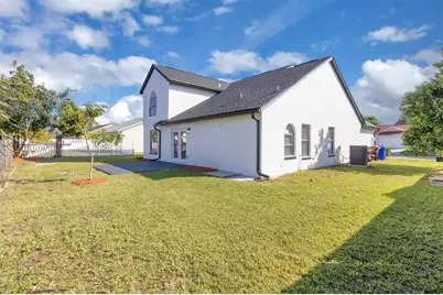 2622 Liz Lane, Kissimmee, FL 34744 - Photo 3