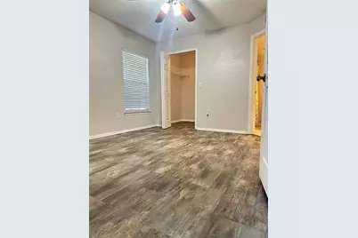 5040 Park Central Drive #2011, Orlando, FL 32839 - Photo 5