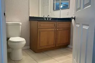 5040 Park Central Dr, Orlando, FL 32839 - Photo 7