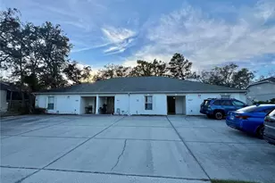 7469 Pond Cir, Spring Hill, FL 34606 - Photo 1