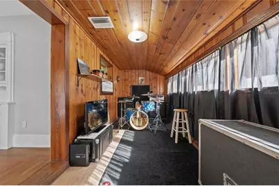 226 4th Street NE, Winter Haven, FL 33881 - Photo 13