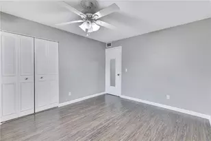 4700 Kilt Ct, Saint Cloud, FL 34769 - Photo 15