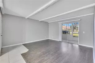 4700 Kilt Ct, Saint Cloud, FL 34769 - Photo 5