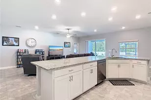 319 Travelers Creek Dr, Auburndale, FL 33823 - Photo 23