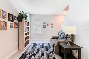 319 Travelers Creek Dr, Auburndale, FL 33823 - Photo 13