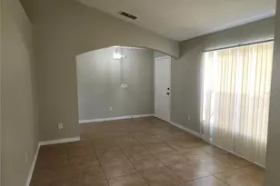 1405 Teal Ct, Poinciana, FL 34759 - Photo 5