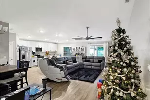 31 Morgan St, Auburndale, FL 33823 - Photo 3