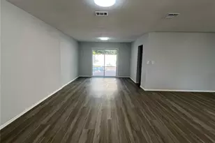 1731 Ave C NE, Winter Haven, FL 33881 - Photo 3