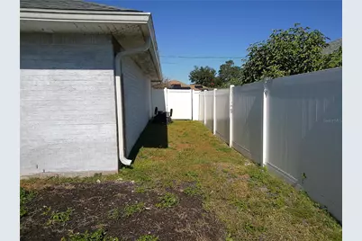 3132 Chamberlain Street, Deltona, FL 32738 - Photo 11