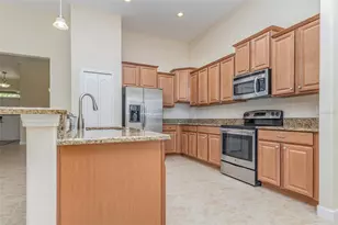 1392 Palmetto Dunes St, Davenport, FL 33896 - Photo 5