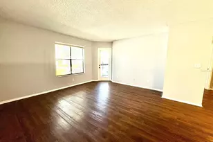 2102 Cascades Blvd, Kissimmee, FL 34741 - Photo 3