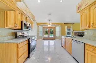 3371 Earle Ct, Kissimmee, FL 34746 - Photo 7