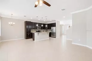 200 Trinity Ridge Cir, Davenport, FL 33897 - Photo 5