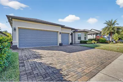 2725 Matera Dr, Saint Cloud, FL 34771 - Photo 3