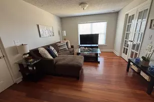 2019 Dixie Belle Dr, Orlando, FL 32812 - Photo 3