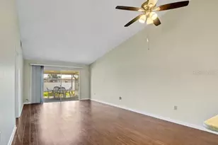 1585 Oakview Cir SE, Winter Haven, FL 33880 - Photo 5