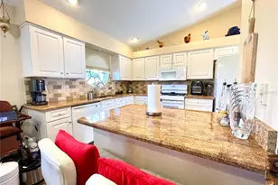 6323 Silver Lakes Dr E, Lakeland, FL 33810 - Photo 45