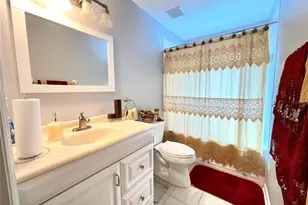 6323 Silver Lakes Dr E, Lakeland, FL 33810 - Photo 39