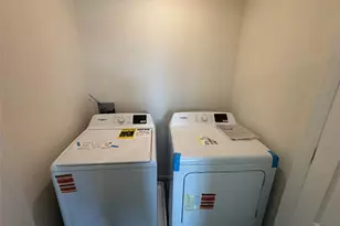 526 Zinfandel Dr, Daytona Beach, FL 32117 - Photo 17